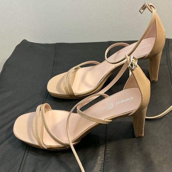 Chinese Laundry Beige Strappy Heels - Square Toe Platform Sandals (size 8.5) - Picture 5 of 13